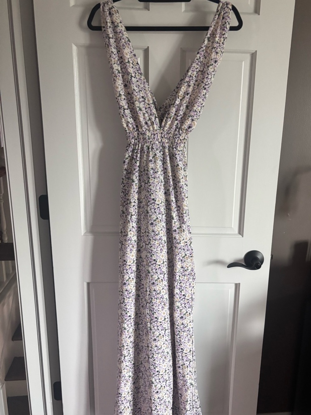 NWT! Lulu's Lavender and White Backless Floral Maxi Dress Size M
